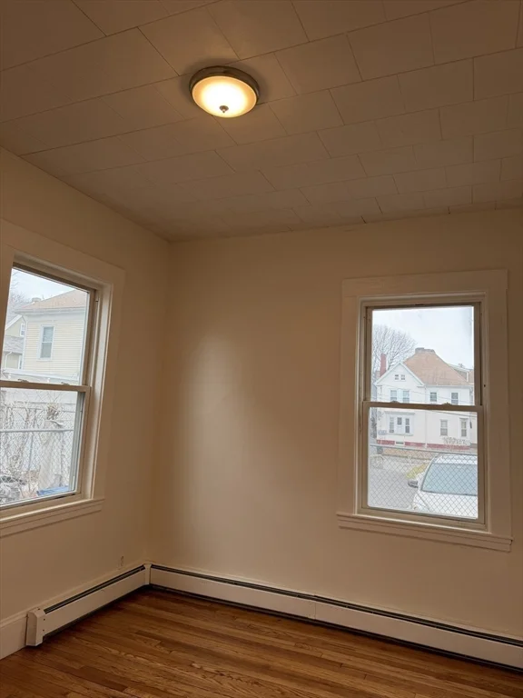 229 Jackson St, Lawrence