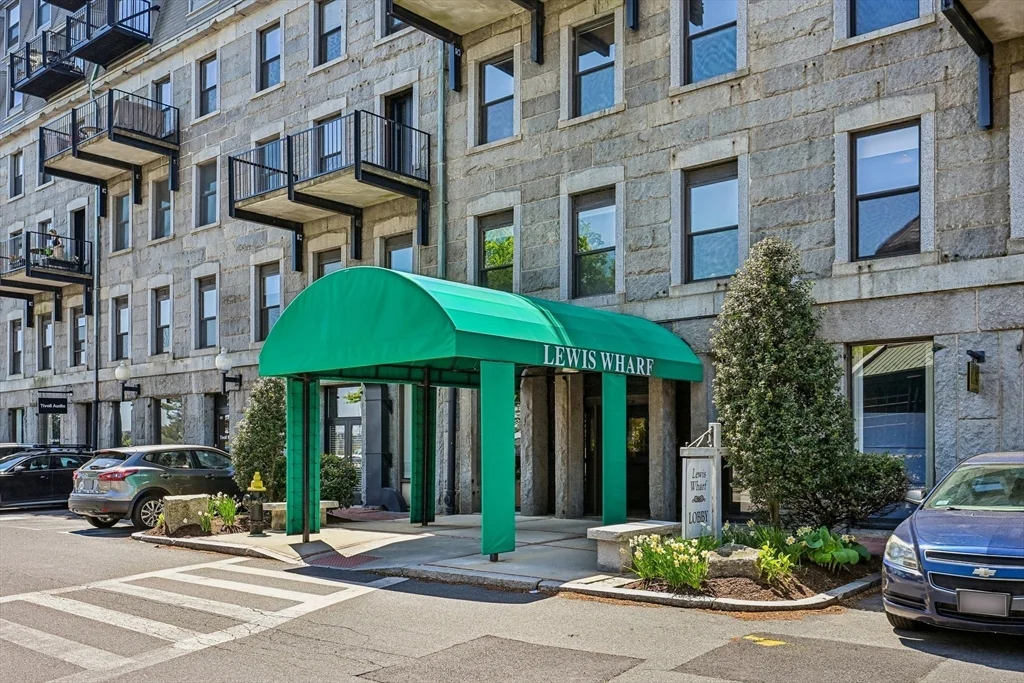 28-32 Atlantic, North End