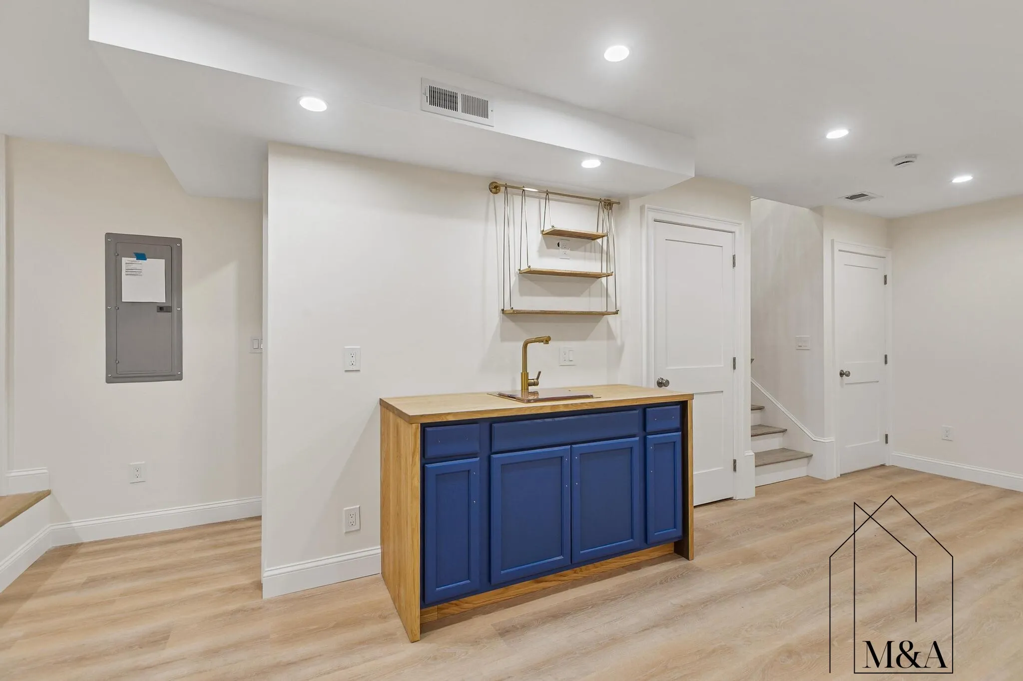 14 Newell Rd, Coolidge Corner