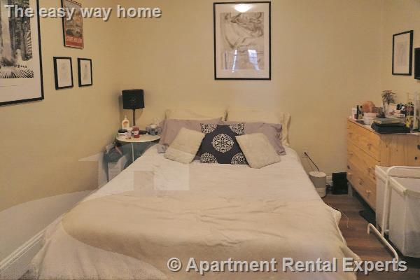 112 Willow St, Inman Square