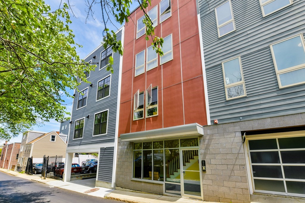 200 Silver St, South Boston