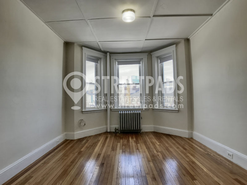 1179 Boylston St, Fenway