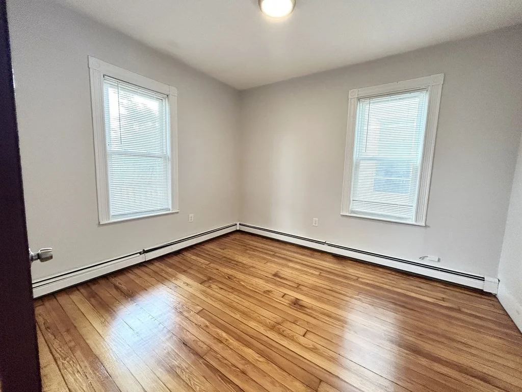 24 Maryland, Dorchester