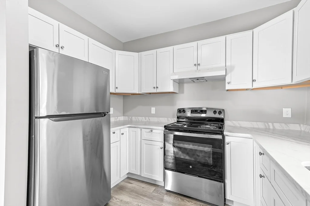 712-722 Eastern Ave, Fall River