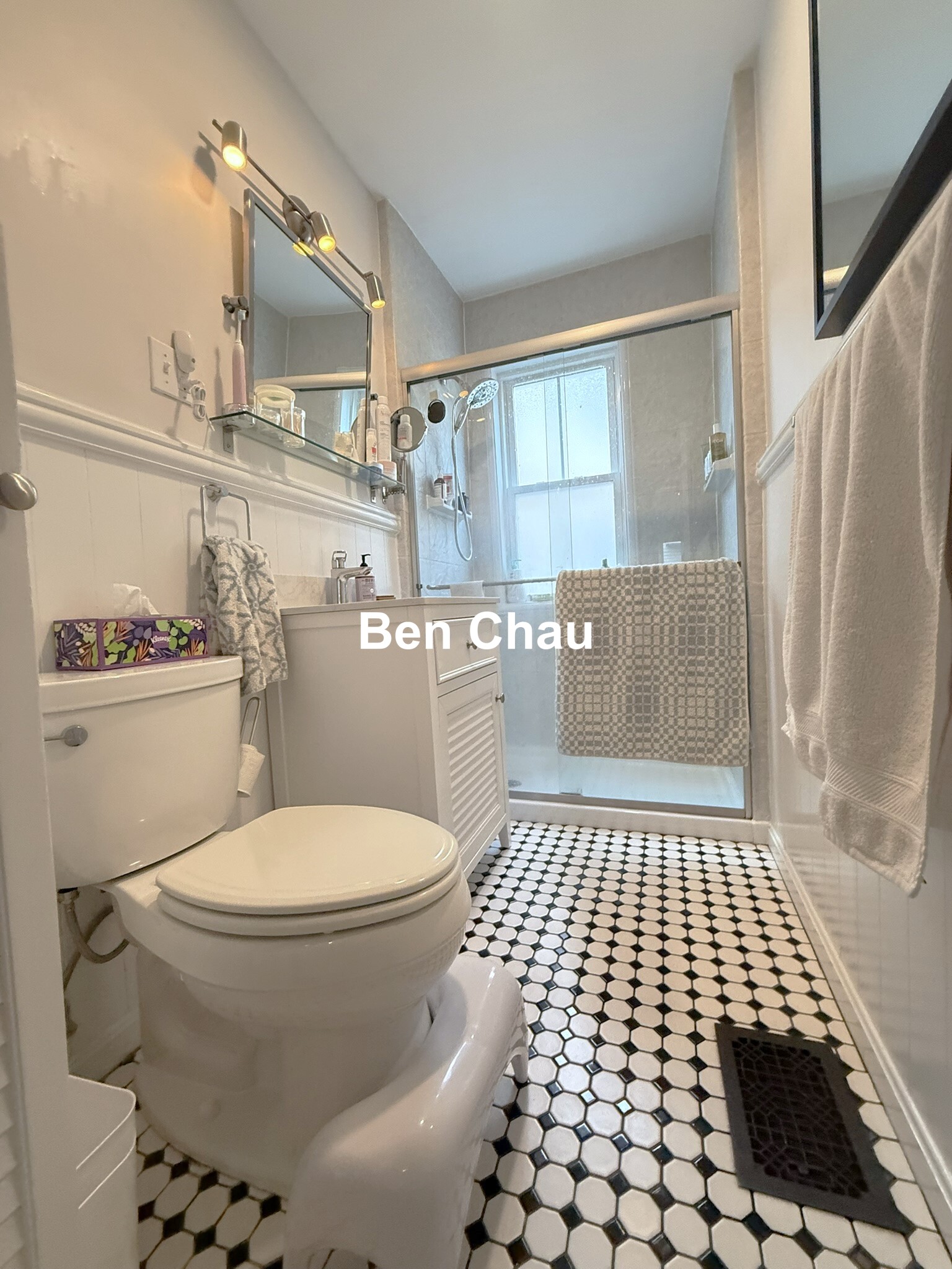 9 Dimick St, Ward Two