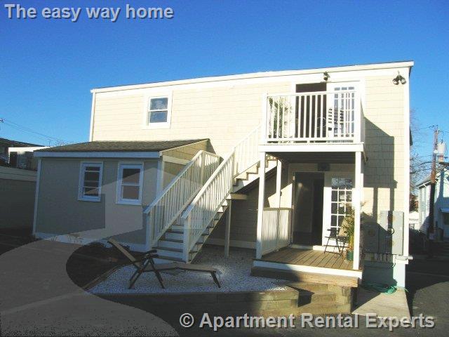 5 Clyde St, Davis Square