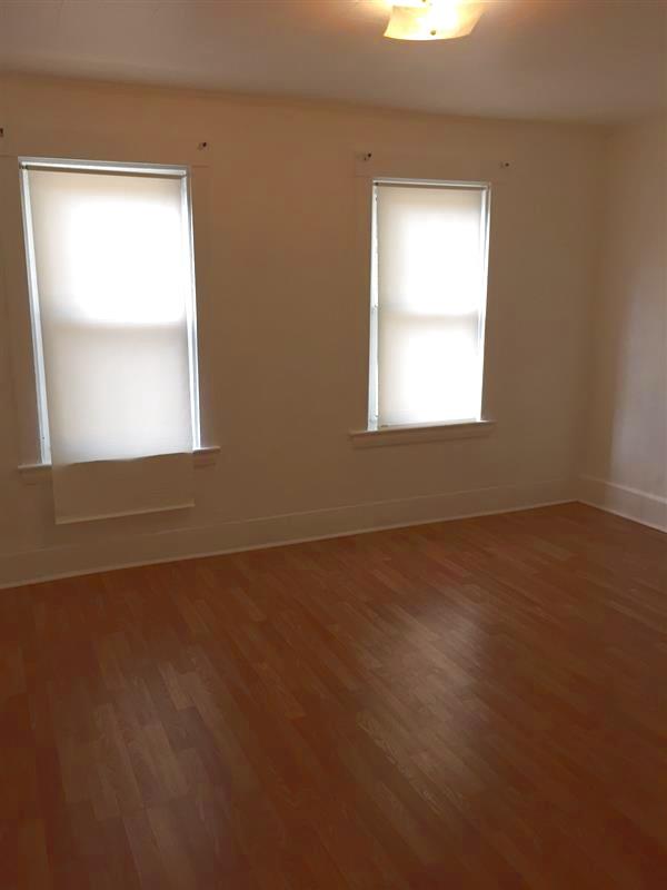 2.5 bed, 1 bath apartment for rent at 31 Oxford St Unit 1, Prospect Hill — photo 18 of 22