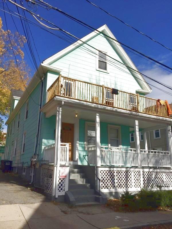 2.5 bed, 1 bath apartment for rent at 31 Oxford St Unit 1, Prospect Hill — photo 1 of 22