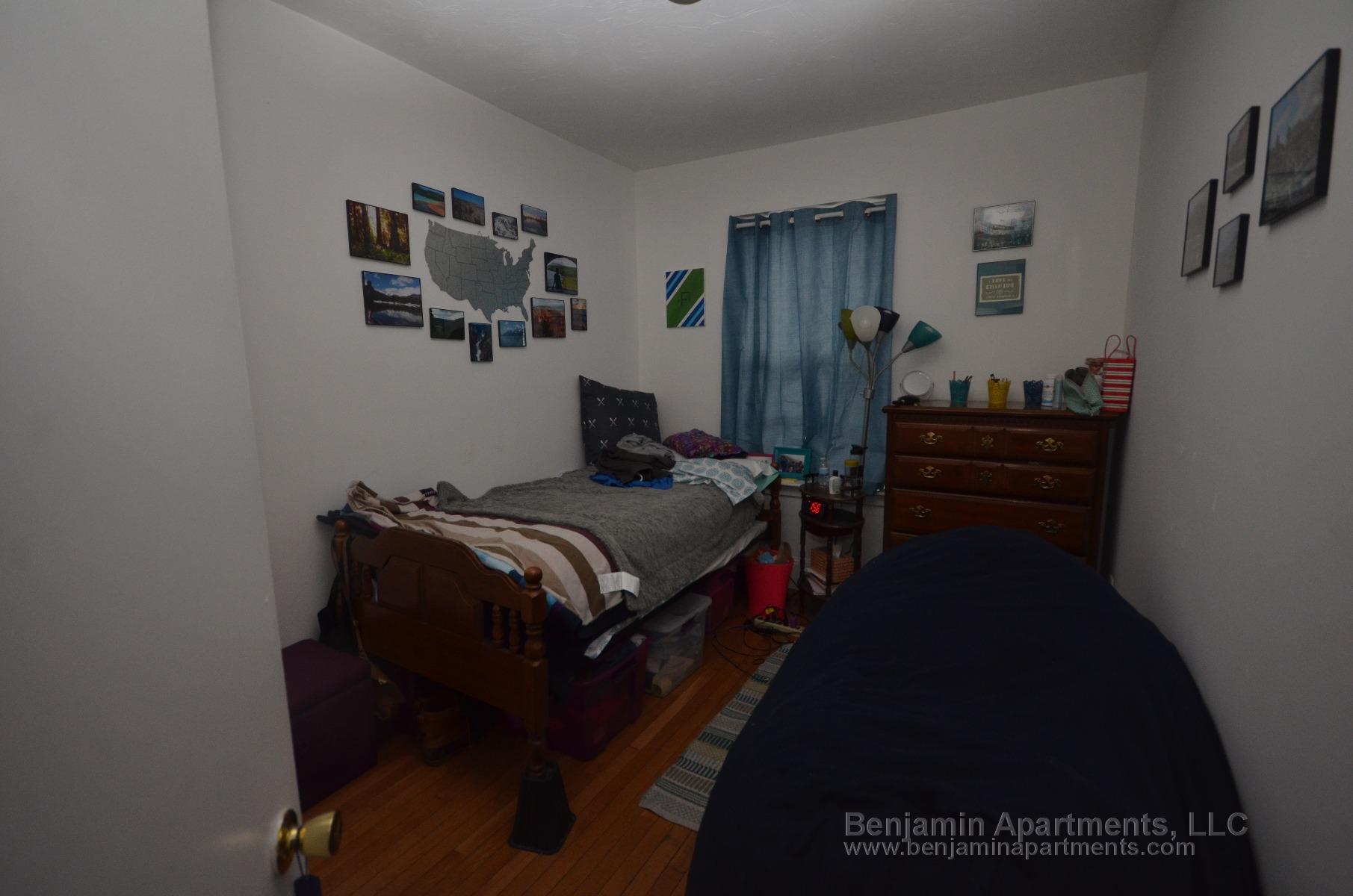 878 Huntington Ave, Mission Hill