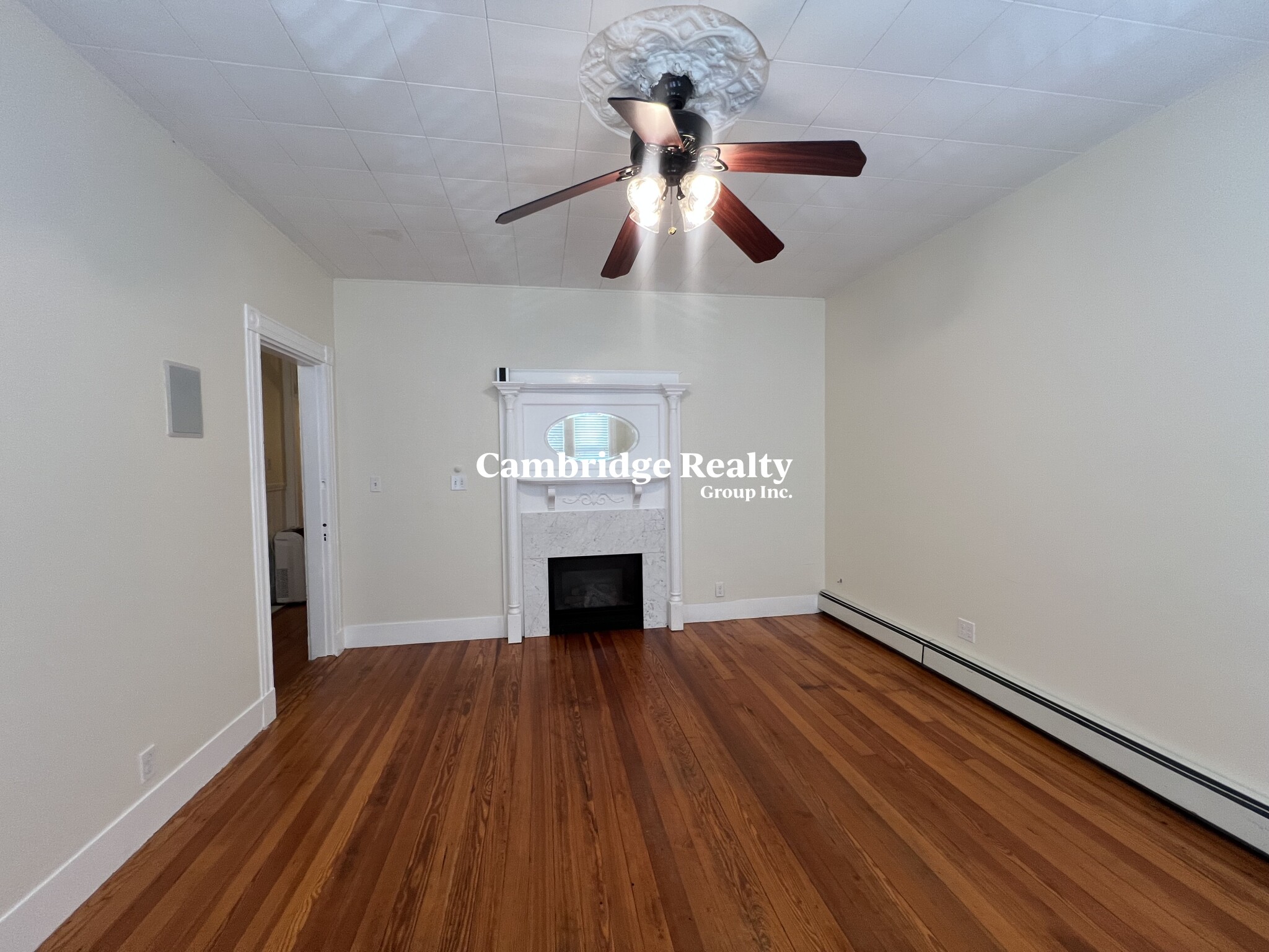 253 Washington St, The Port