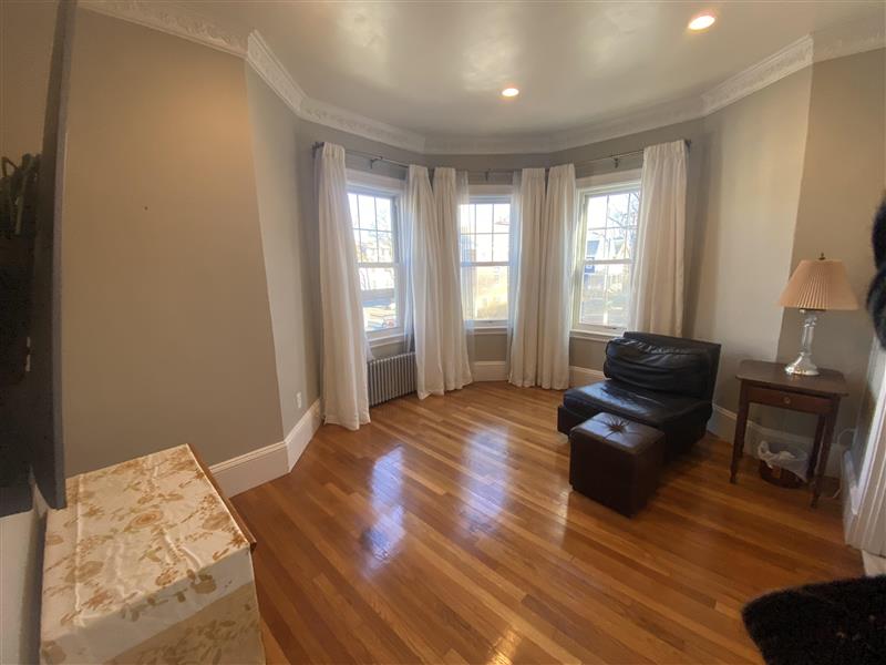 11 Beech St, North Cambridge