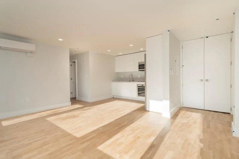 334 Harvard St, Mid-Cambridge