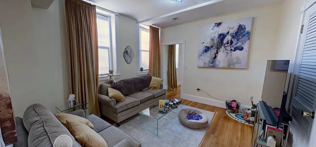 12 Dean Rd, Brookline