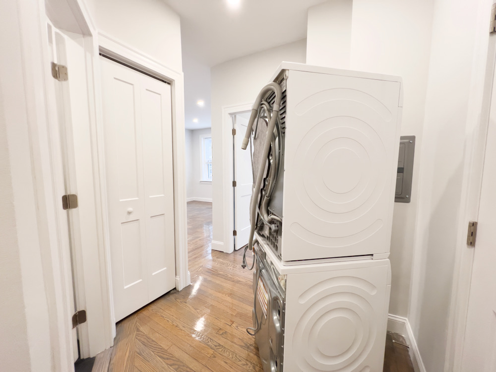 20 Queensberry St, Fenway