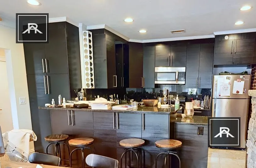 1616 Beacon St, Corey Hill