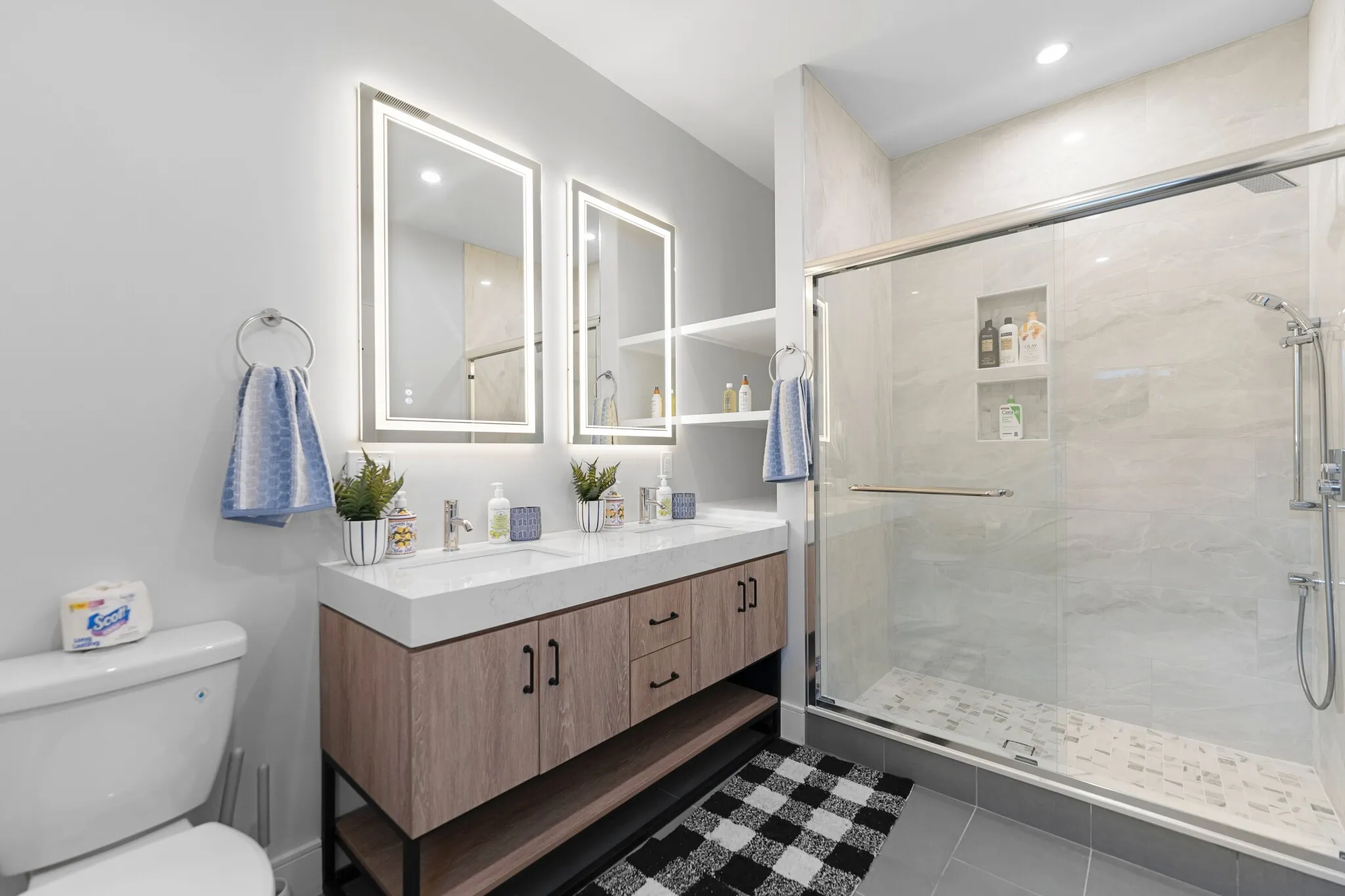 21 Bolton St, South Side