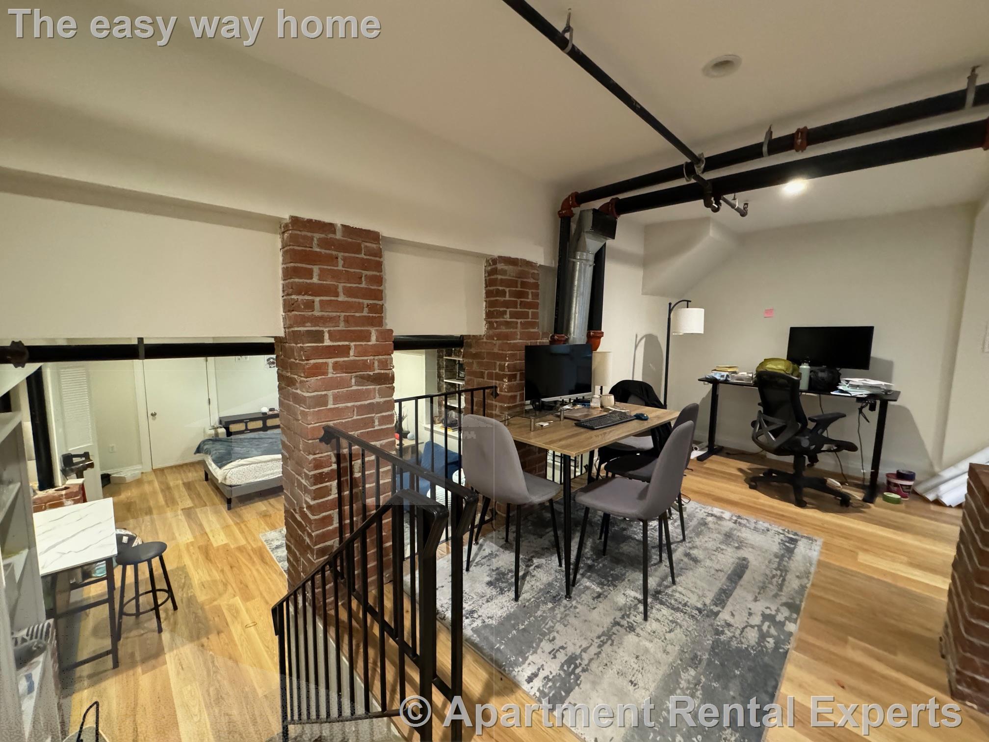 1110 Massachusetts Ave, Harvard Square