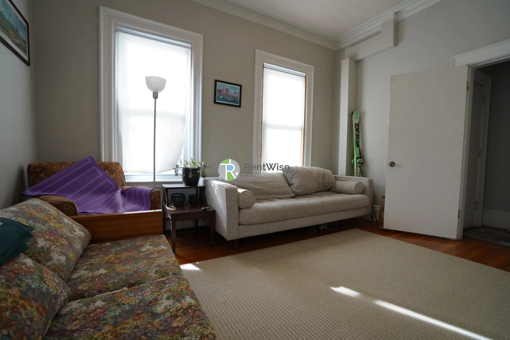 172 Bigelow St, Oak Square