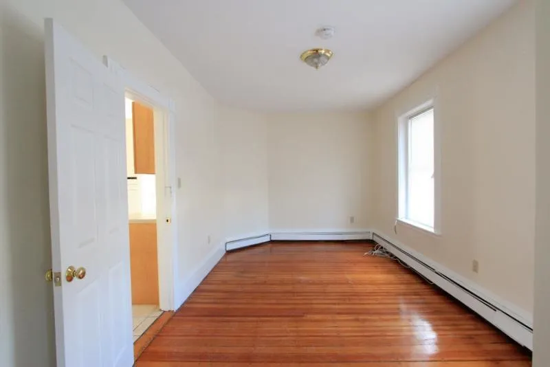 10 Winter St, East Cambridge