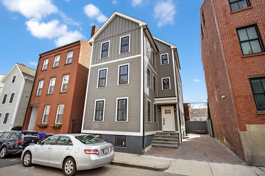 17 Allston St, Charlestown