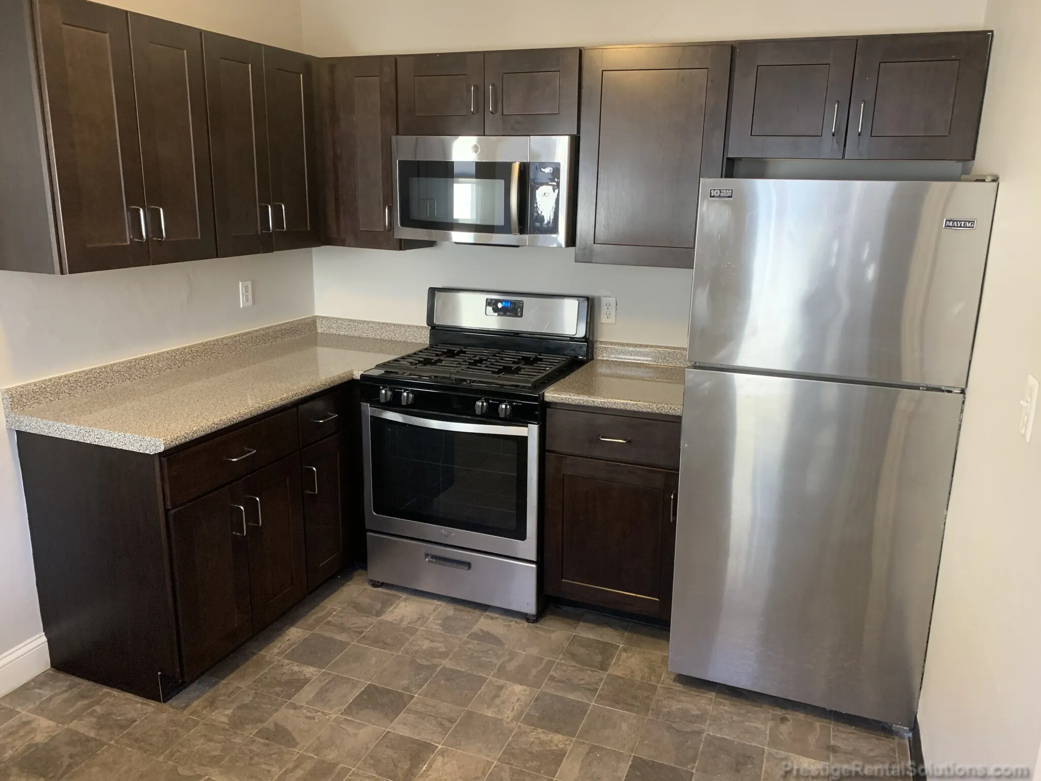 136 Arlington St, Oak Square