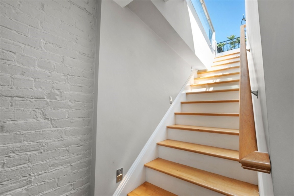 395 Marlborough St, Back Bay