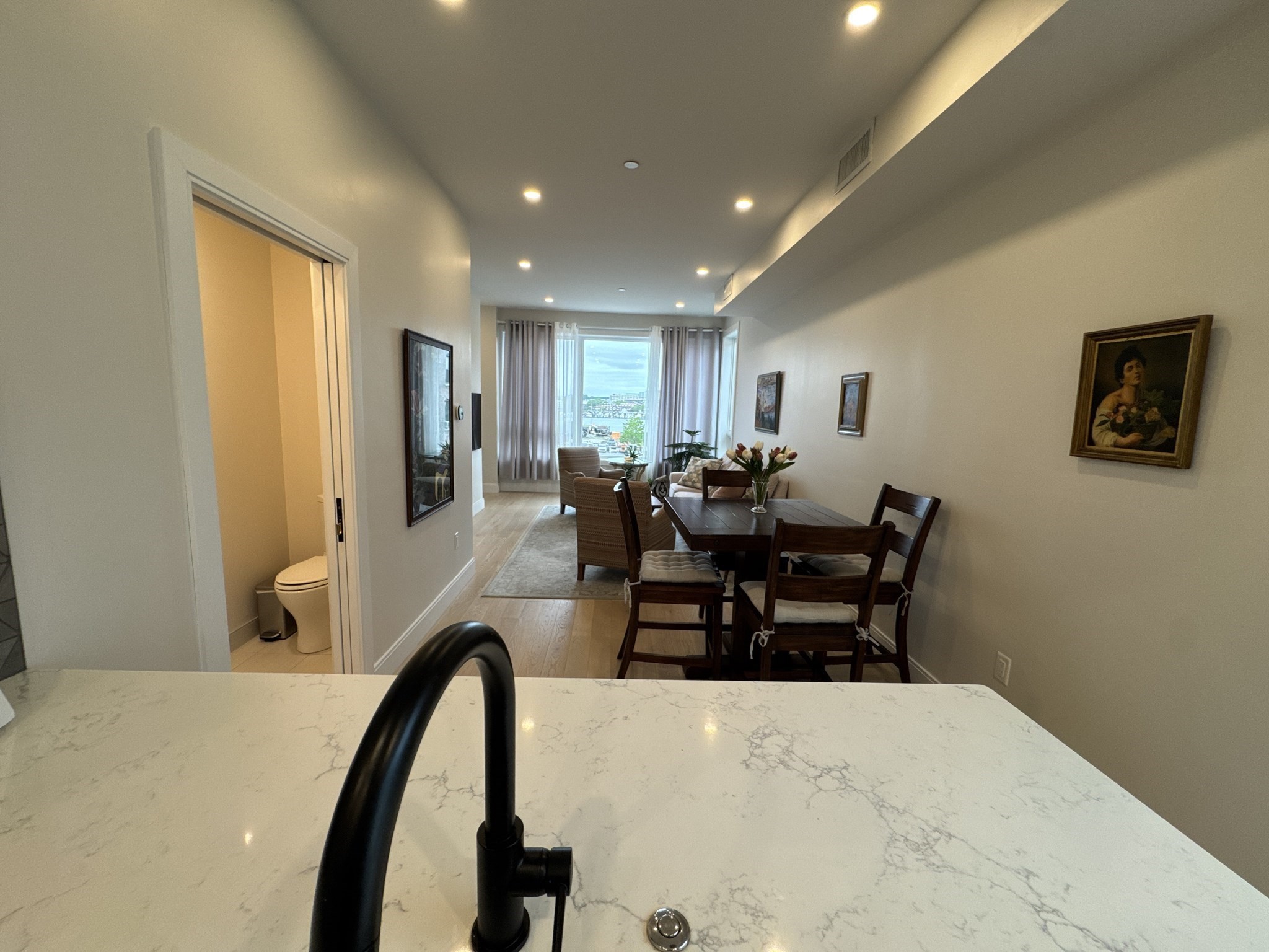 71 Border St, East Boston