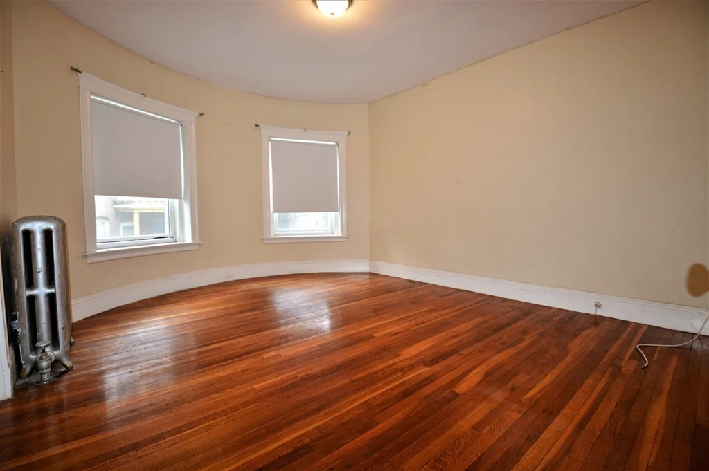 141 Fuller St, North Brookline