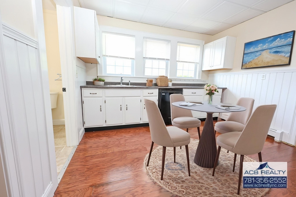 18 Pacific St, Rockland