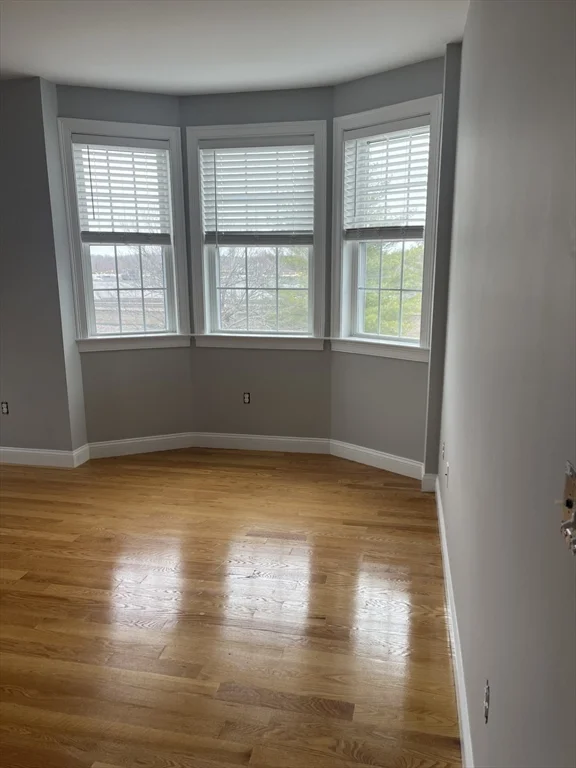 2 French Ave, Five Corners