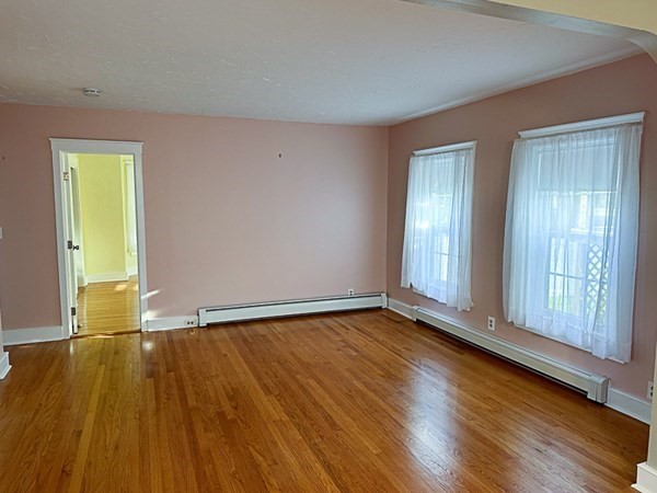 63 Maple Ave, Shrewsbury