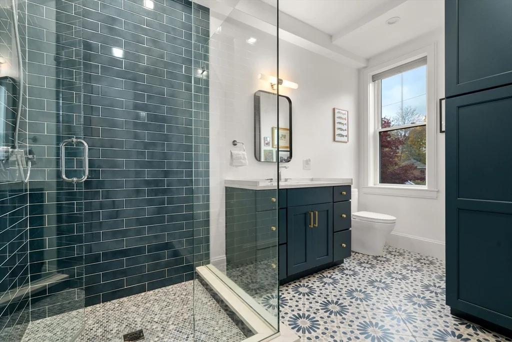 5 Caspian Way, Dorchester