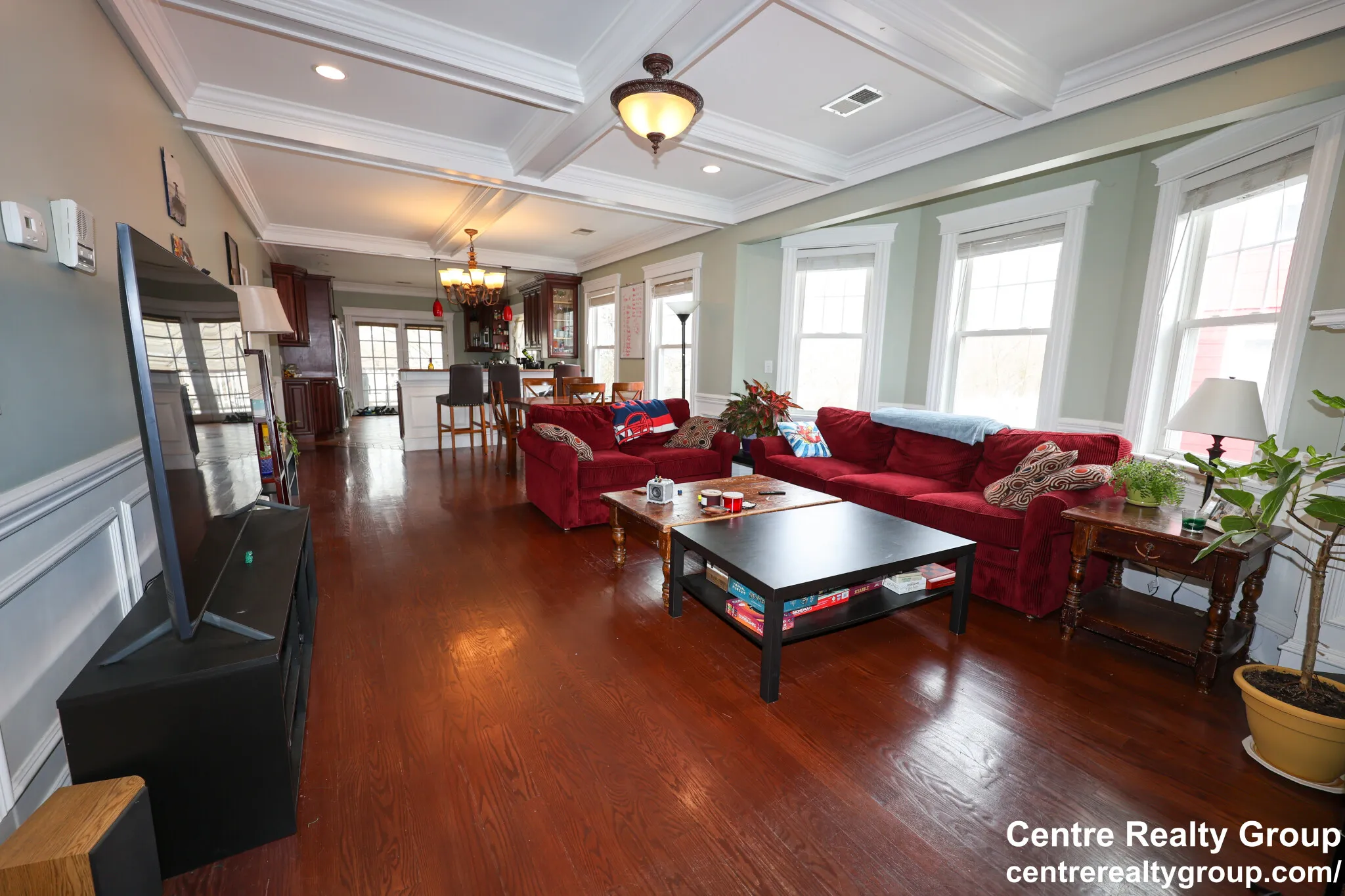 127 Nonantum St, Oak Square