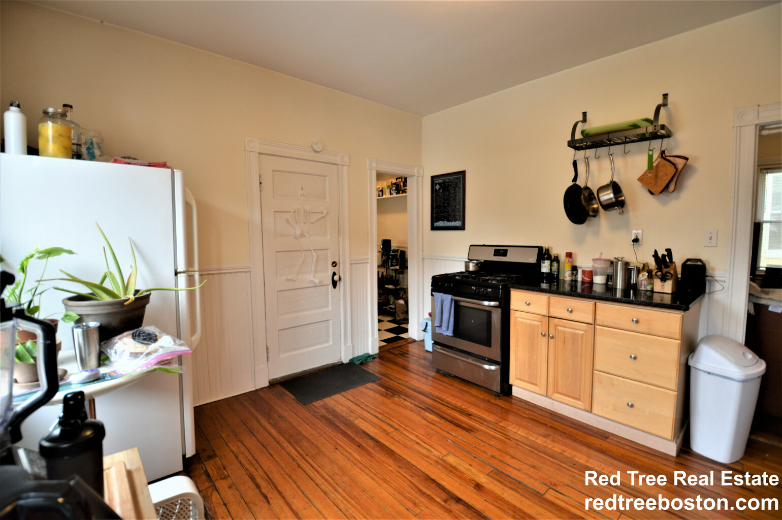 67 Washburn Ave, North Cambridge