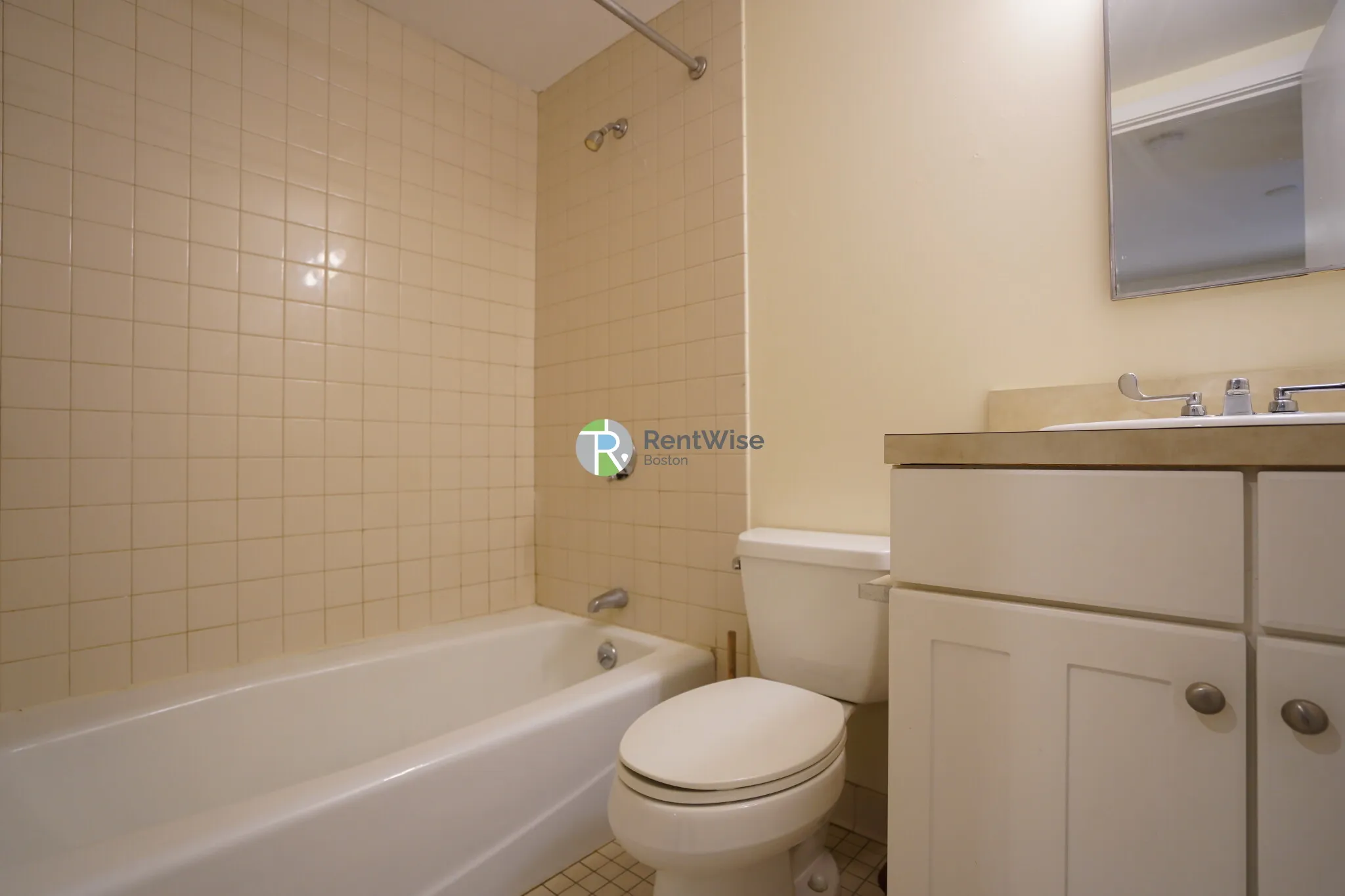 40 Boylston St, Downtown