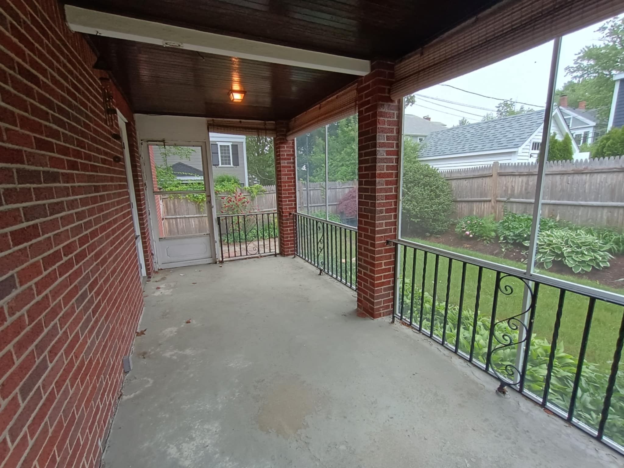 75 Forest St, Medford