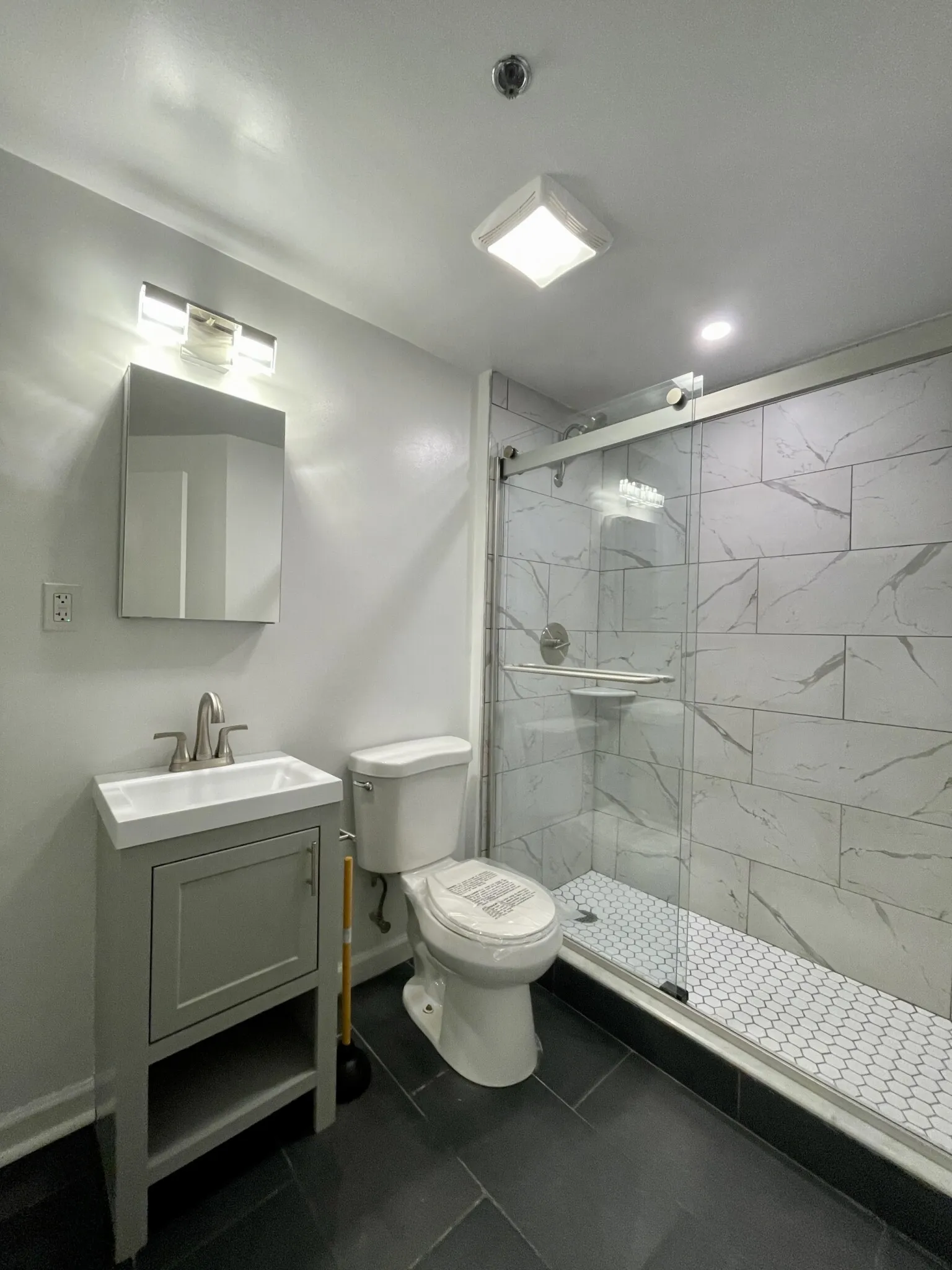 20 Queensberry St, Fenway