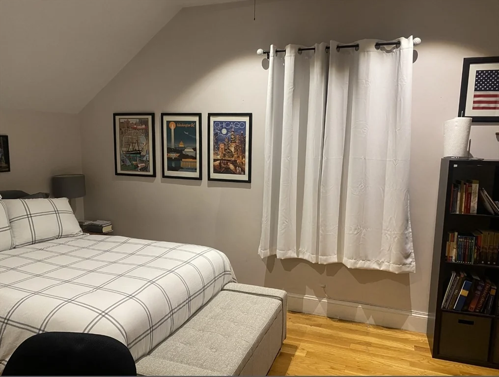 44 Mozart St, Jamaica Plain