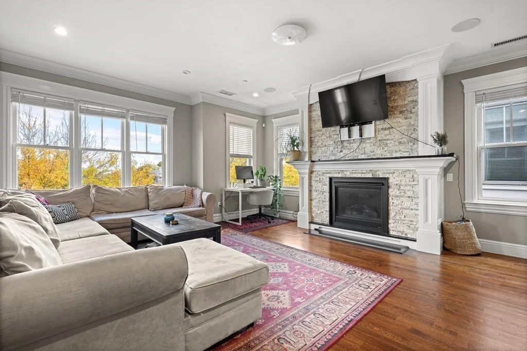 3 M St, South Boston
