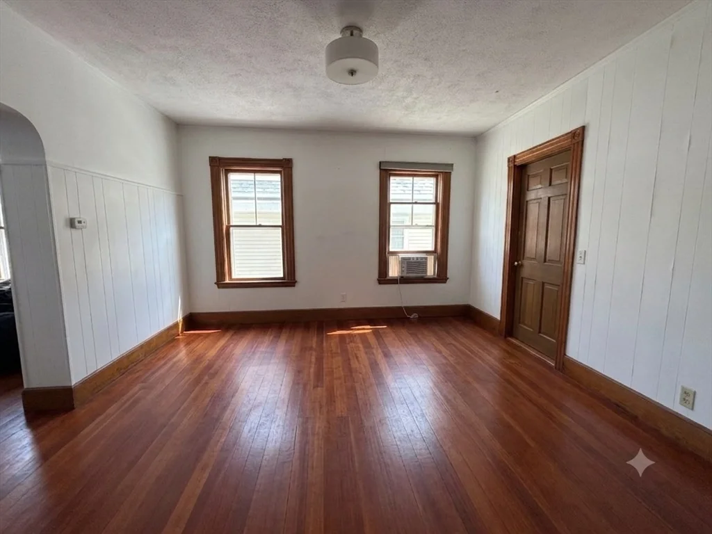 58 Willow Ave, Porter Square