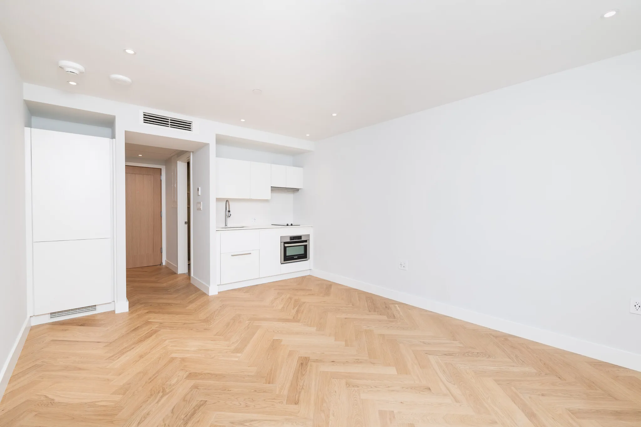 12 Commonwealth Ave, Back Bay