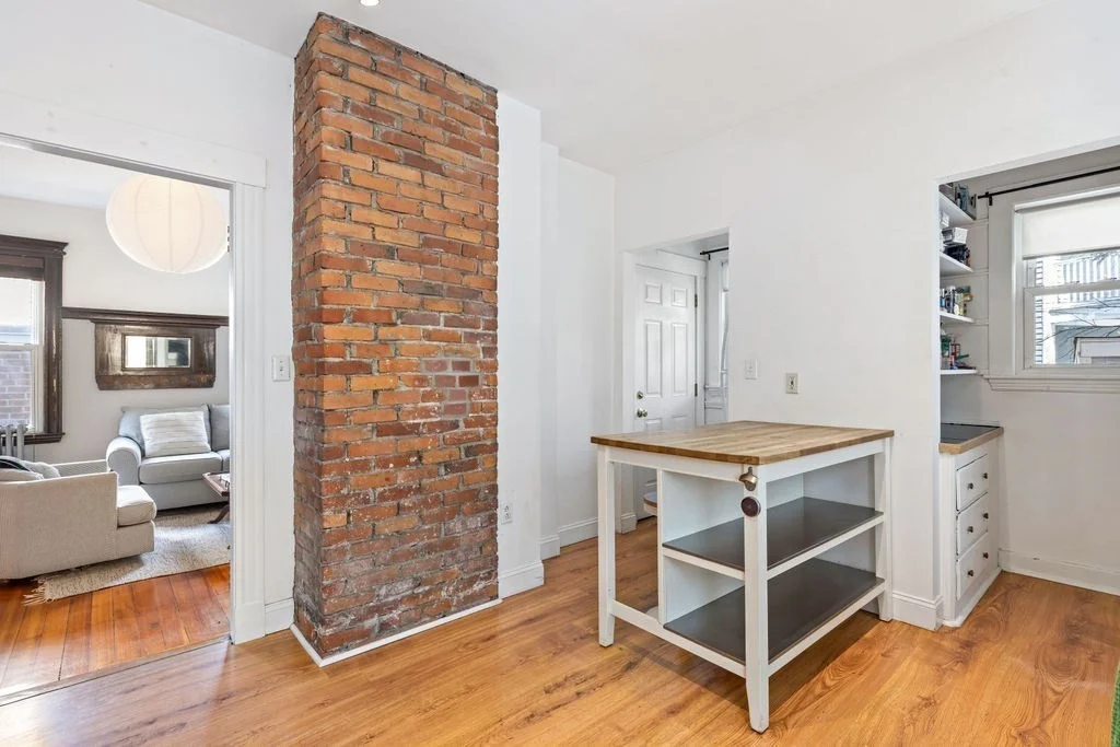 17 Germania St, Jamaica Plain