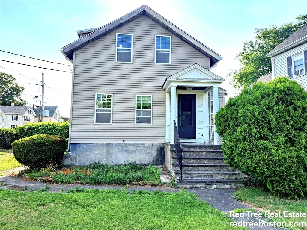 158 Baker St, West Roxbury