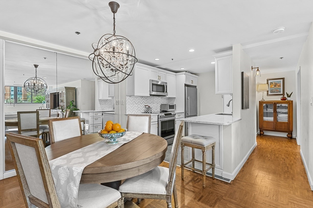 357 Commercial St, Waterfront