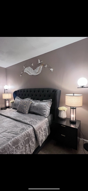 25 Patrick Rd, Tewksbury