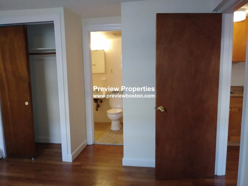 168 North Beacon St, Brighton