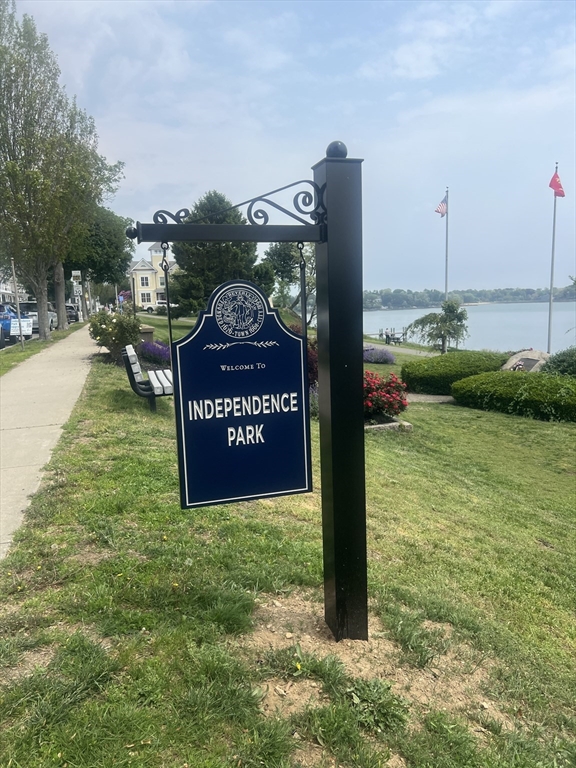 17 Lothrop St, Beverly Cove