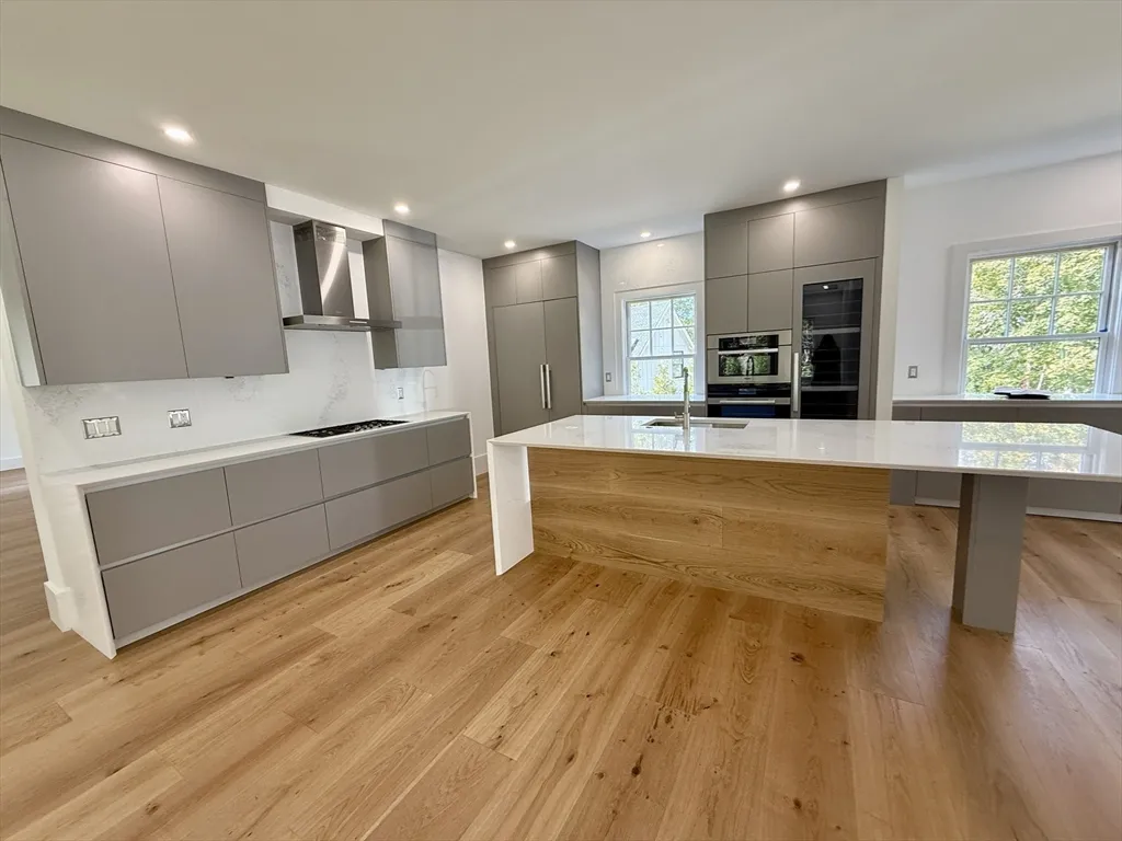 2 Effie Pl, Lexington