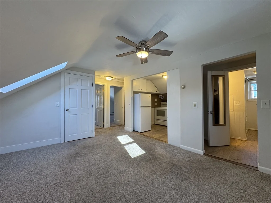 37 Oak St, Middleboro