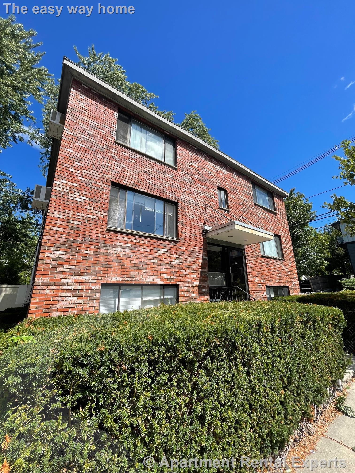 102 Alpine St, Magoun Square